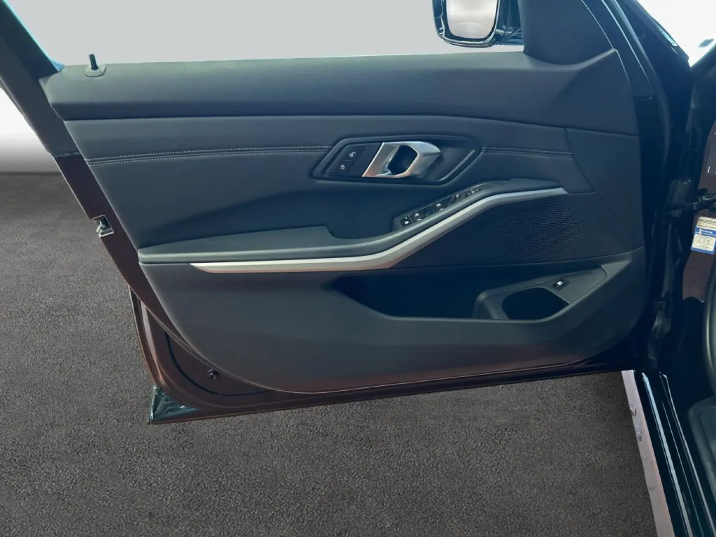 320e Aut.  SHZ  PDC  Sportsitz