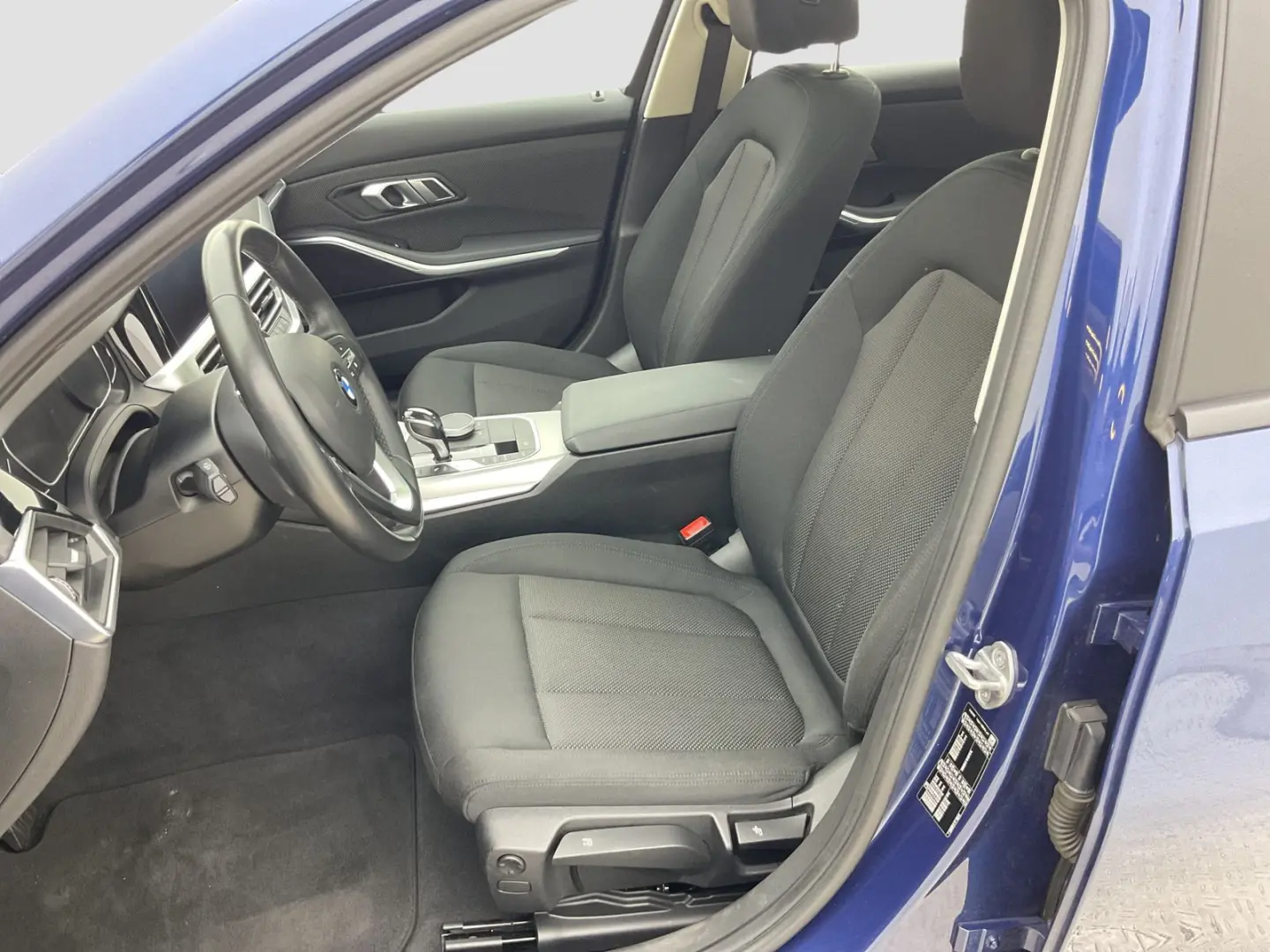 320i Limousine Navi Head-Up Laser PDC HiFi