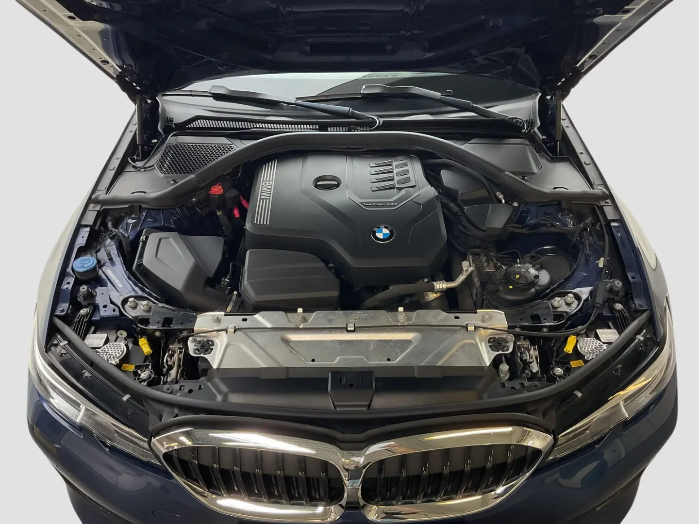 320i Limousine Navi Head-Up Laser PDC HiFi