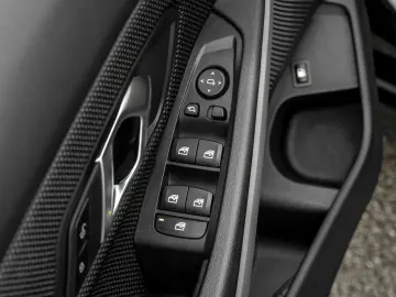 320e ADVANTAGE HiFi SHZ LC PROF 17