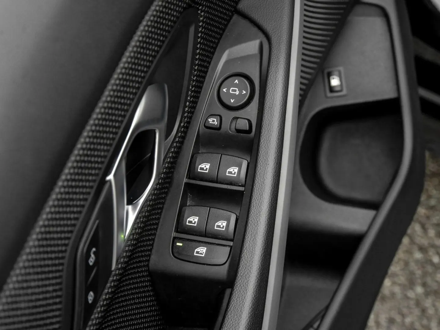 320e ADVANTAGE HiFi SHZ LC PROF 17