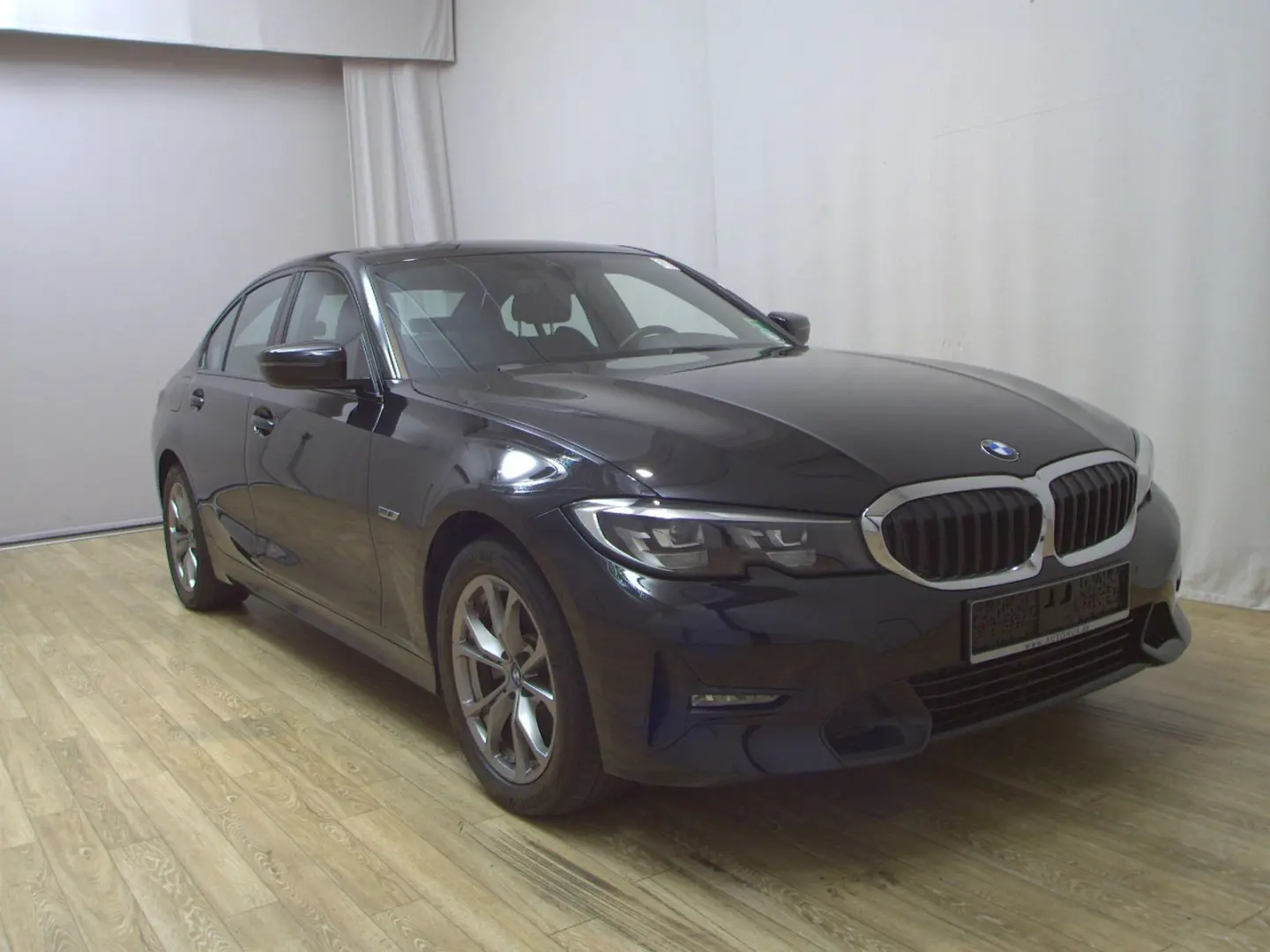 320e Sport-Line Navi LED LC Prof. Hifi RFK