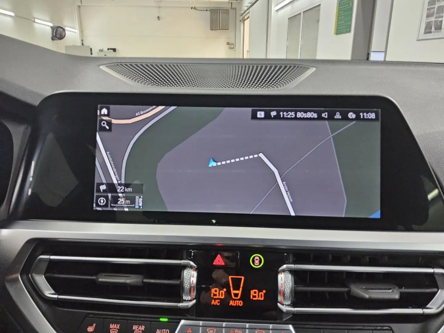 320e Sport-Line Navi LED LC Prof. Hifi RFK