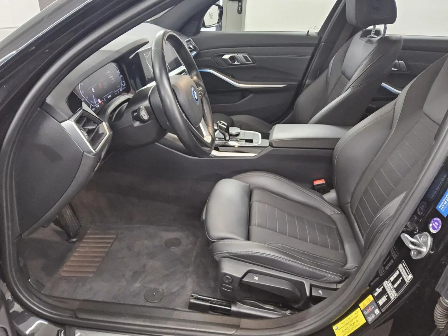 320e Sport-Line Navi LED LC Prof. Hifi RFK