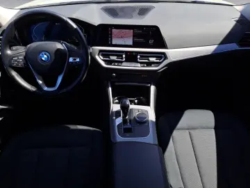 320e Advantage Automatik Aut. Klimaaut. PDC