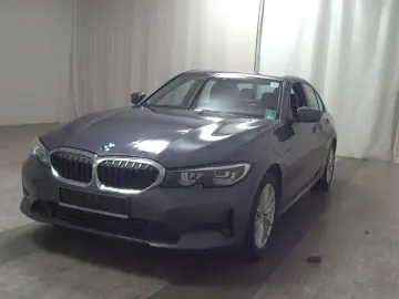 320e Advantage Navi LC Prof. LED PDC Shz