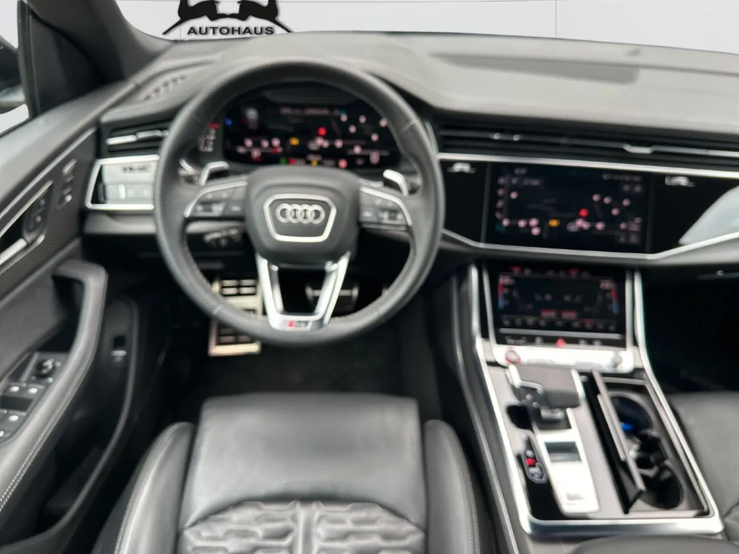 RSQ8 quattro Dynamik  305km h B&O Massage