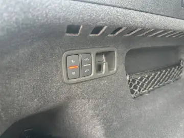 RSQ8 quattro Dynamik  305km h B&O Massage