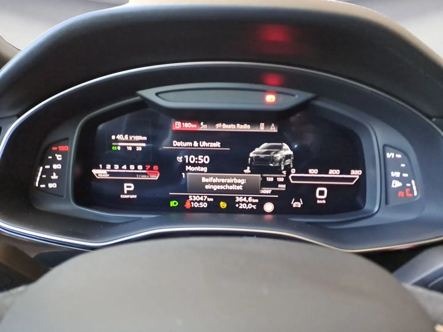 RS Q8 TFSI quattro  AHK PANO B&O HEAD-UP STANDHE