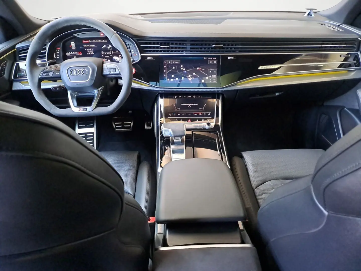 RS Q8 TFSI quattro  AHK PANO B&O HEAD-UP STANDHE