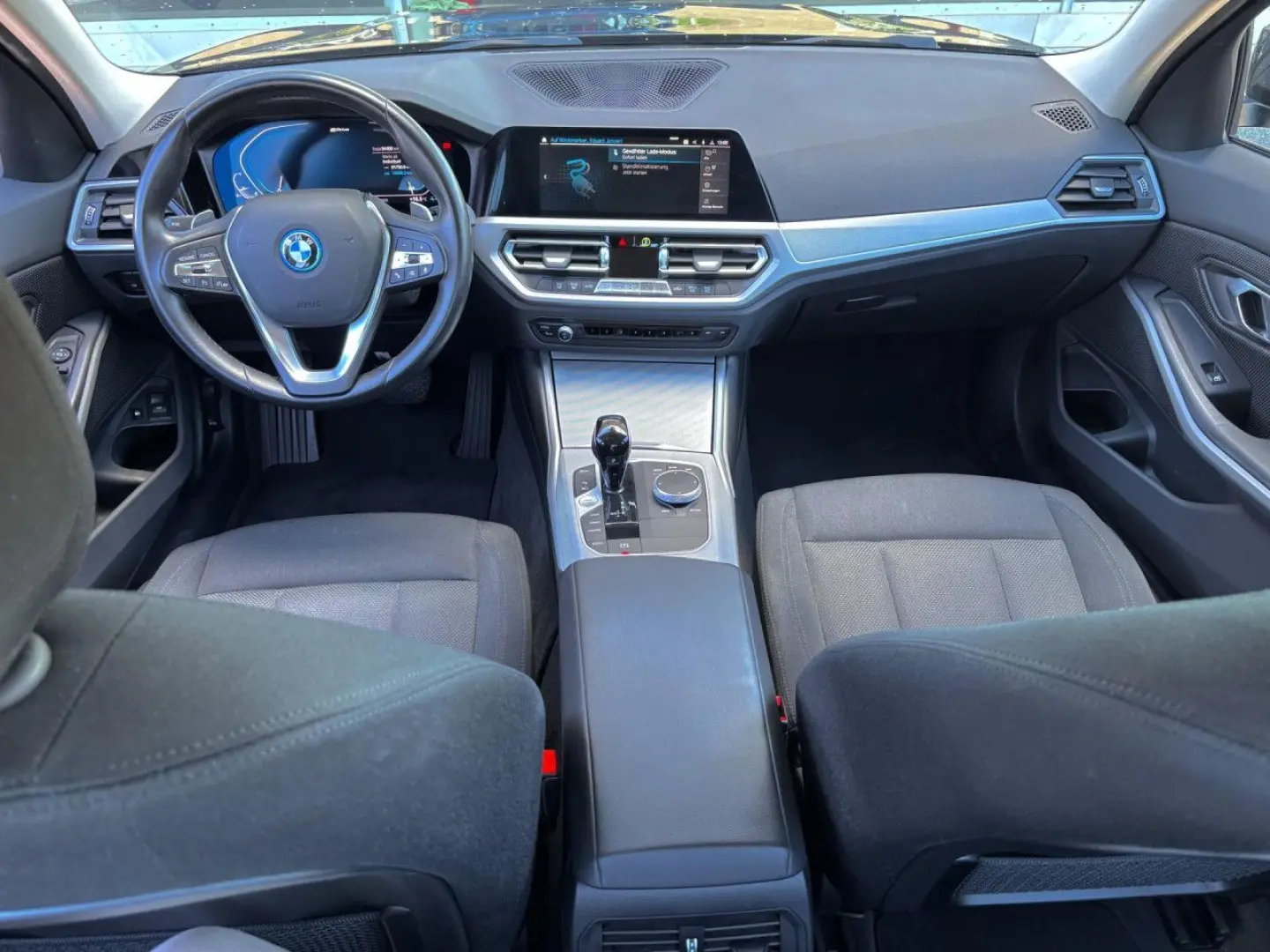 BMW 320e Sport-Aut. Laser