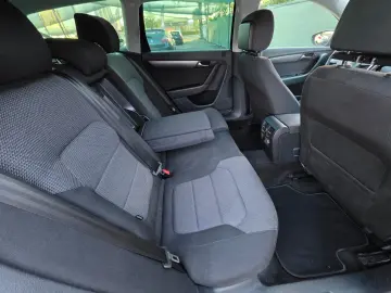 Volkswagen Passat 2013   1.6 TDI  Comfortline