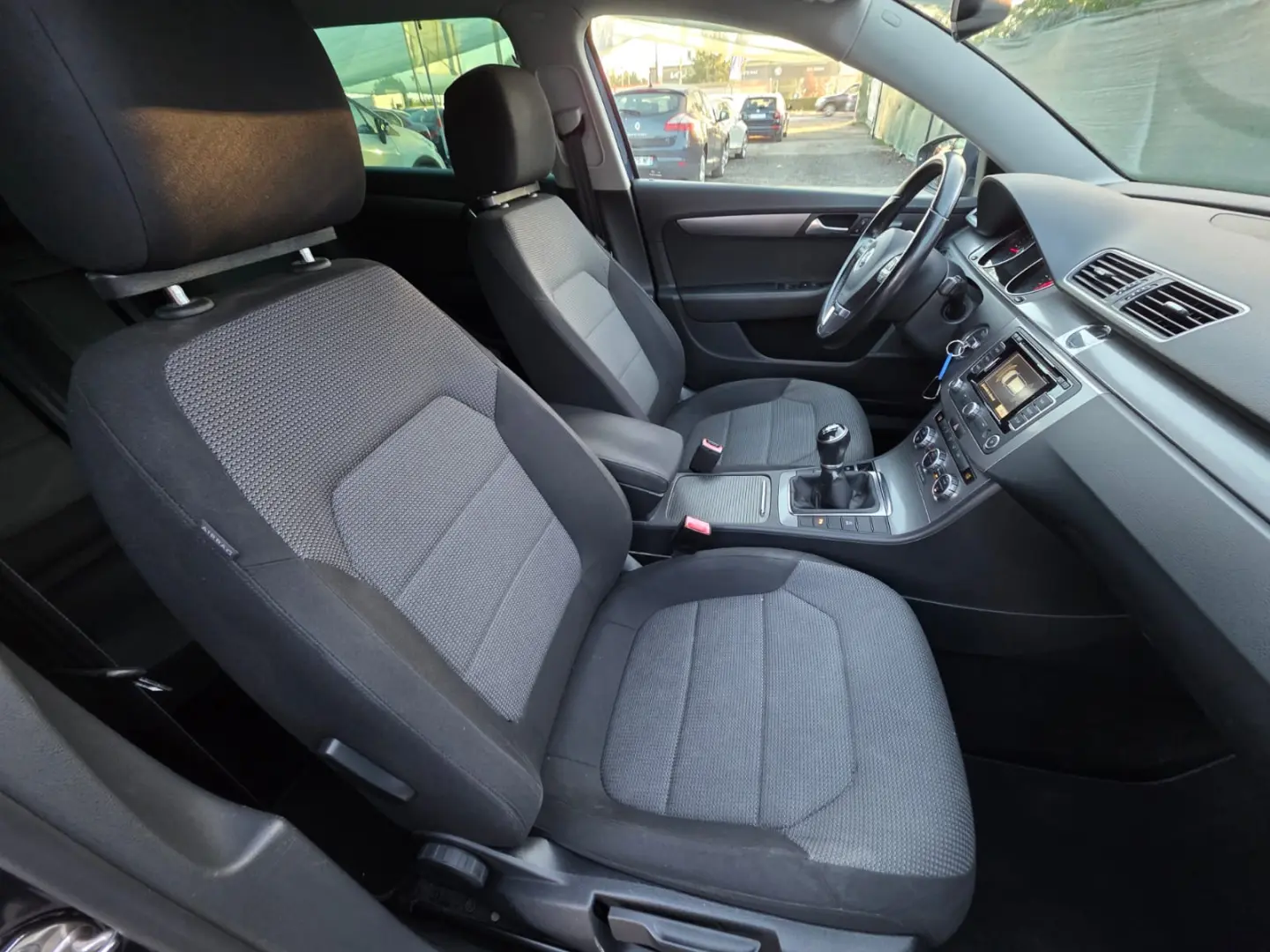 Volkswagen Passat 2013   1.6 TDI  Comfortline