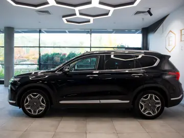 Hyundai Santa Fe 1.6 T-GDI Hybrid 4WD