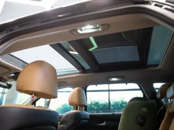 Hyundai Santa Fe 1.6 T-GDI Hybrid 4WD