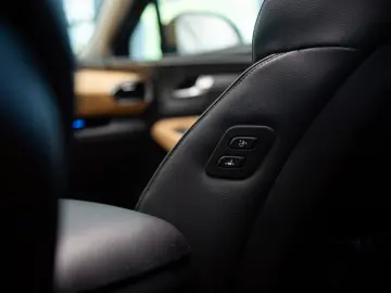 Hyundai Santa Fe 1.6 T-GDI Hybrid 4WD