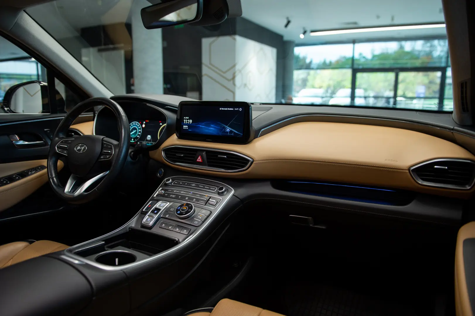 Hyundai Santa Fe 1.6 T-GDI Hybrid 4WD