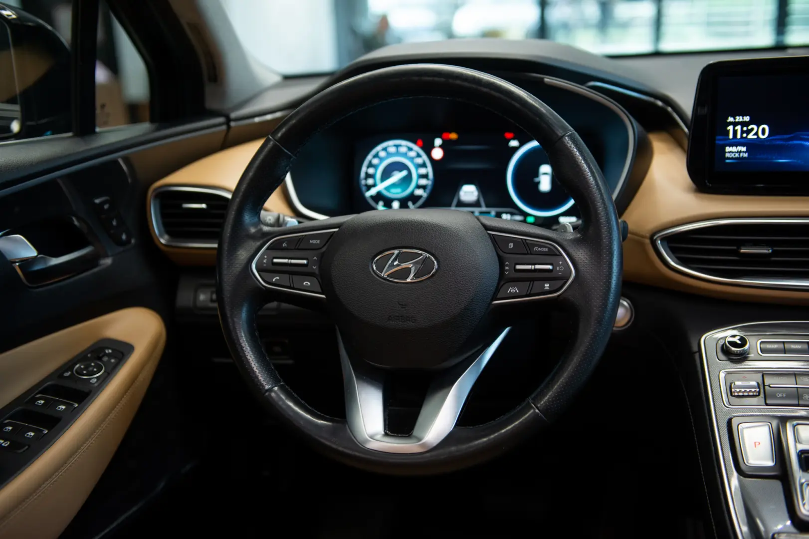 Hyundai Santa Fe 1.6 T-GDI Hybrid 4WD