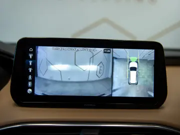 Hyundai Santa Fe 1.6 T-GDI Hybrid 4WD