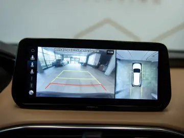 Hyundai Santa Fe 1.6 T-GDI Hybrid 4WD