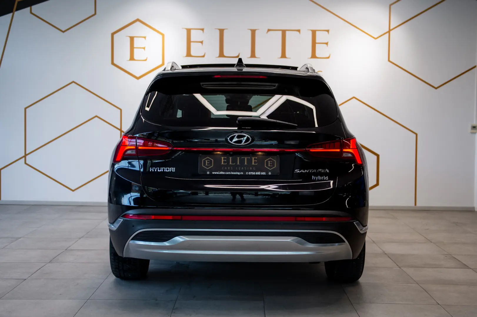 Hyundai Santa Fe 1.6 T-GDI Hybrid 4WD