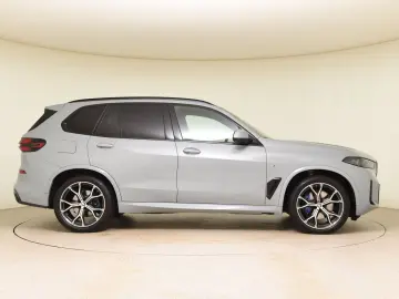 X5 xDrive30d M Sport Head-Up ACC AHK UVP 114.950