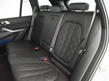 X5 xDrive30d M Sport Head-Up ACC AHK UVP 114.950