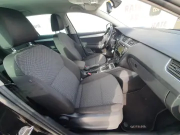 Skoda Octavia 1.6 TDI DSG Ambition