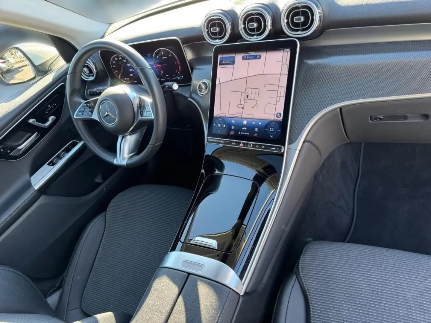 Mercedes-Benz GLC 220 d 4M Avantgarde-Adv  Pano