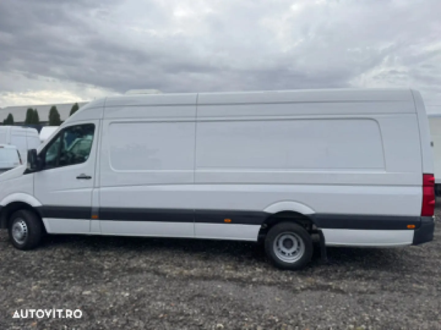Volkswagen CRAFTER CU FRIG - VARIANTA LUNGA