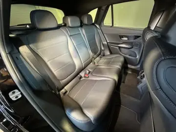 Mercedes-Benz GLC 200 4M Avantgarde AHK StaHg 360