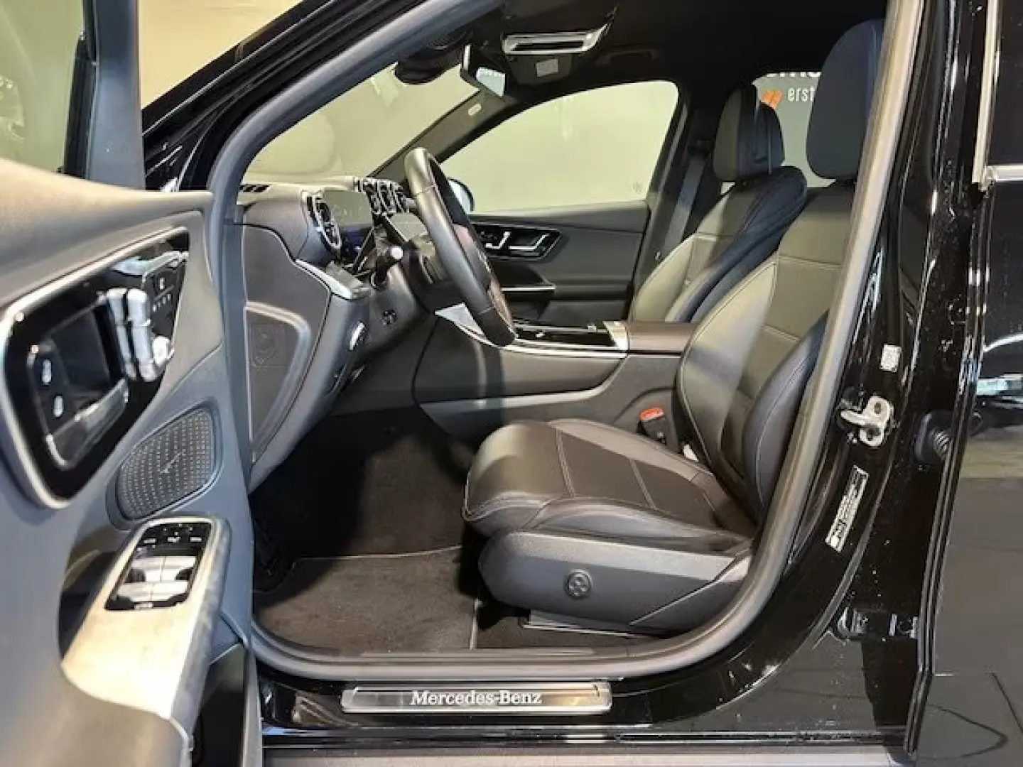 Mercedes-Benz GLC 200 4M Avantgarde AHK StaHg 360