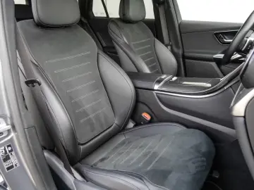 Mercedes-Benz GLC 200 4M  AMG NOAPTE KAM DISTR LED