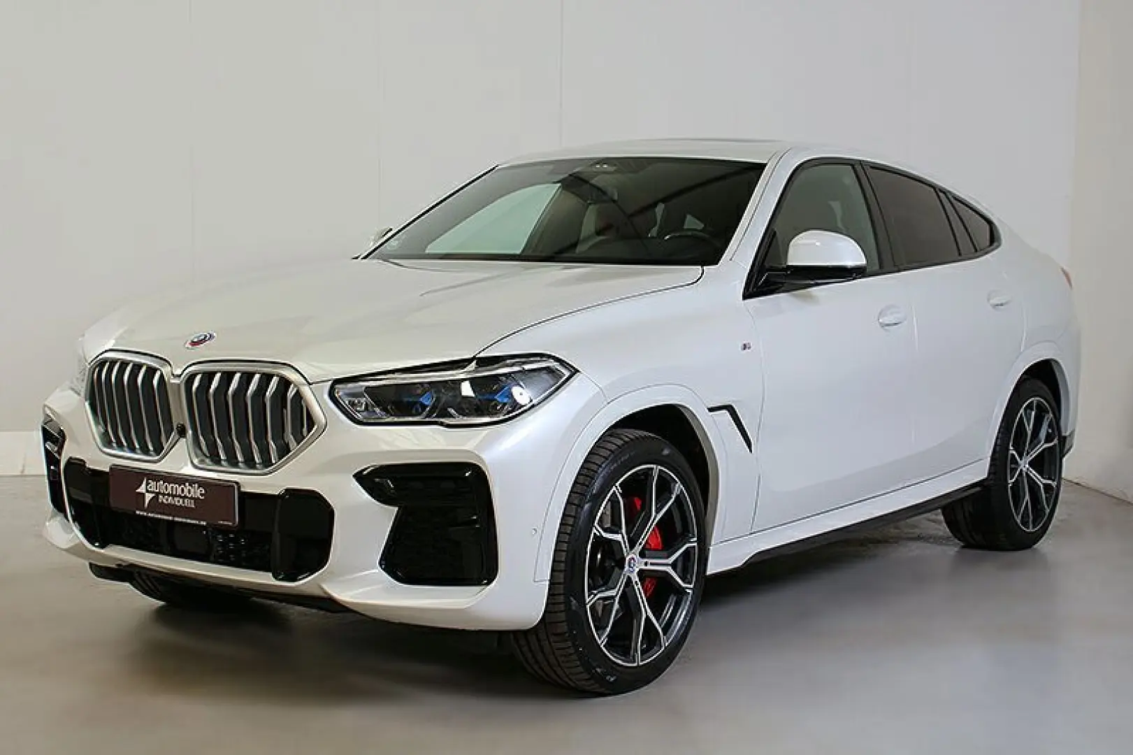 X6 xDrive30dA M Sport Laser AHK Standh Nighv H&K