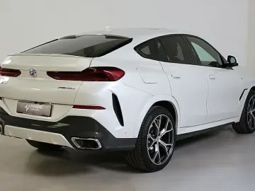 X6 xDrive30dA M Sport Laser AHK Standh Nighv H&K