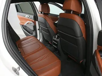 X6 xDrive30dA M Sport Laser AHK Standh Nighv H&K