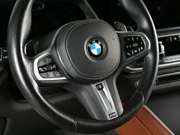 X6 xDrive30dA M Sport Laser AHK Standh Nighv H&K