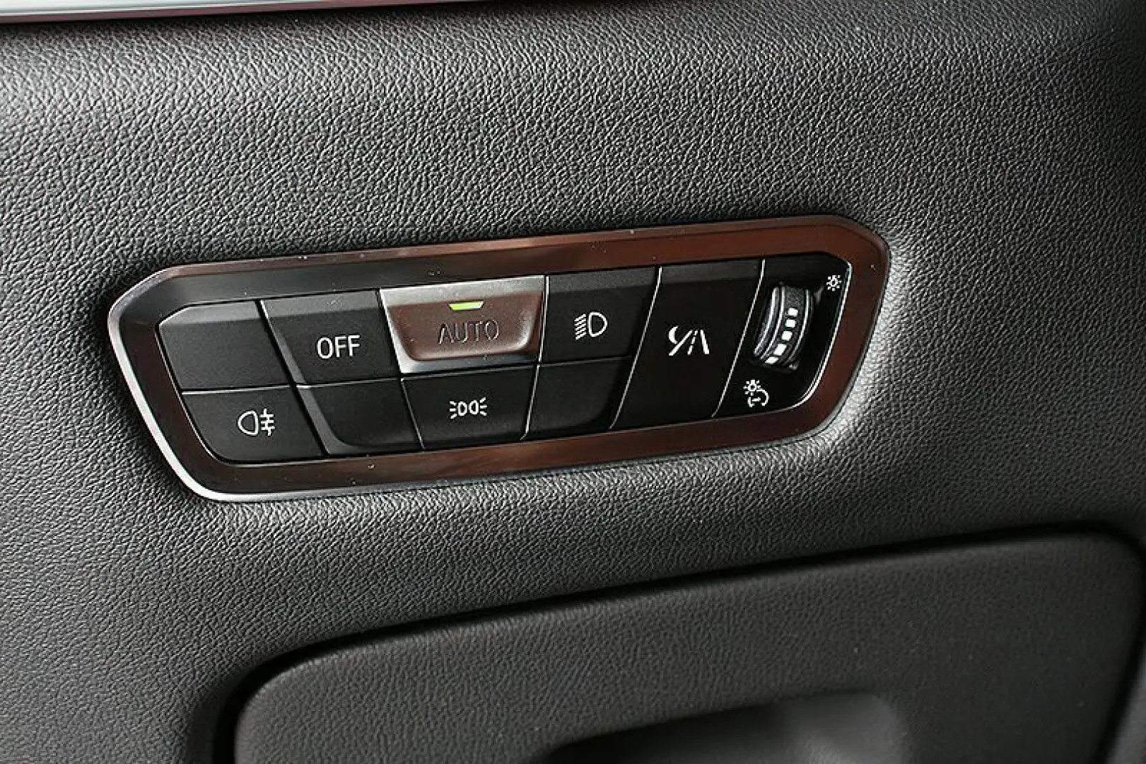 X6 xDrive30dA M Sport Laser AHK Standh Nighv H&K