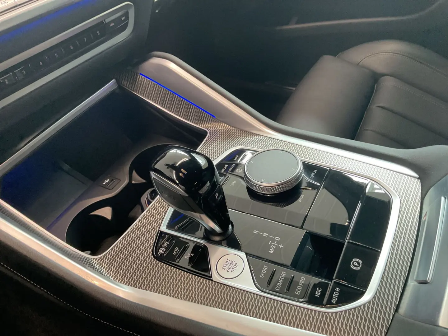 X6 xDrive40d M Sportpaket Head-Up HiFi DAB WLAN