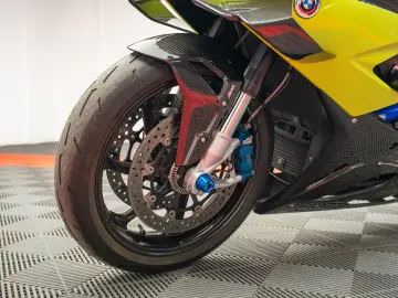 BMW M1000RR