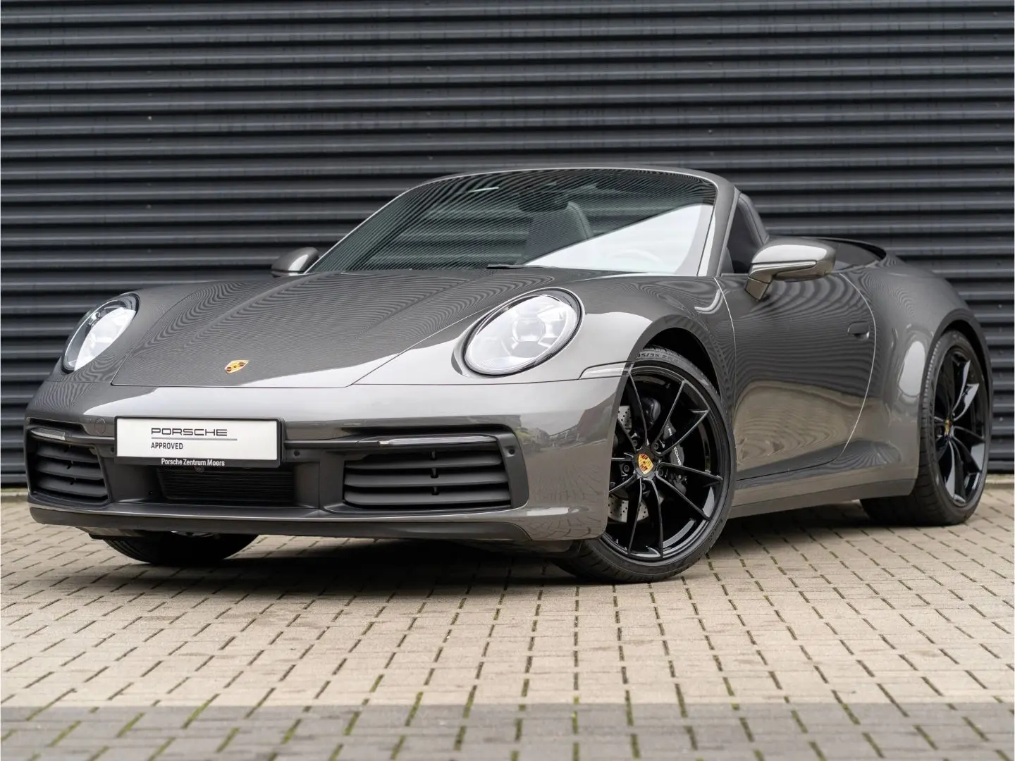 911 992 Carrera 4 Cabriolet