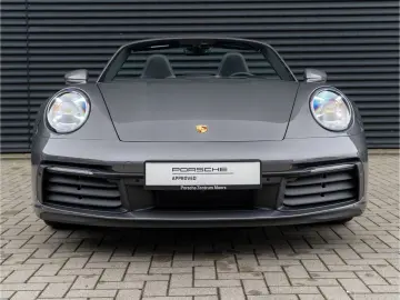 911 992 Carrera 4 Cabriolet