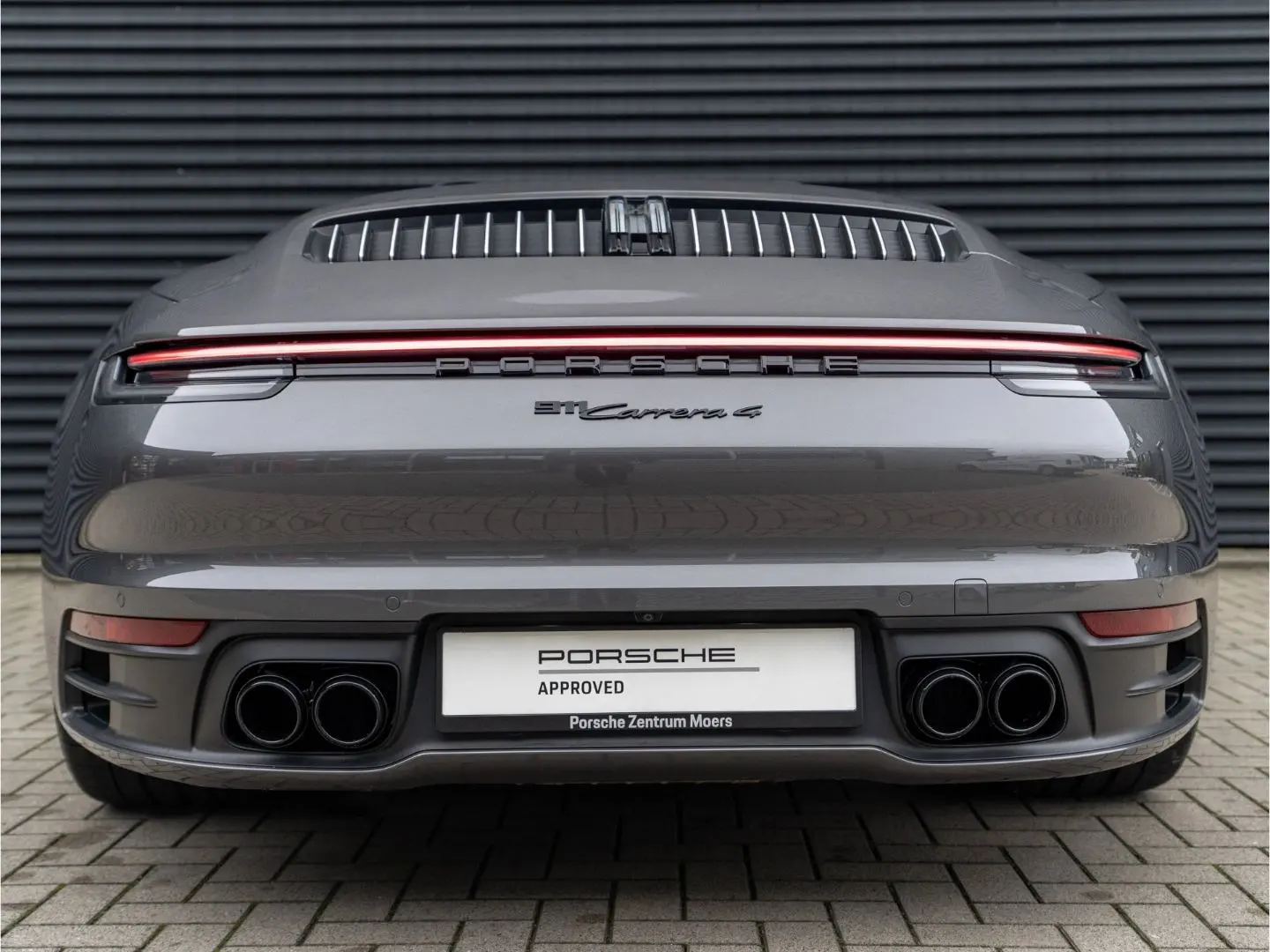 911 992 Carrera 4 Cabriolet