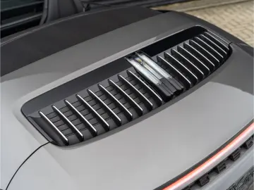 911 992 Carrera 4 Cabriolet