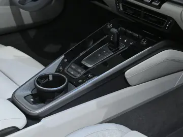 911 Carrera 4 Cabrio PDK