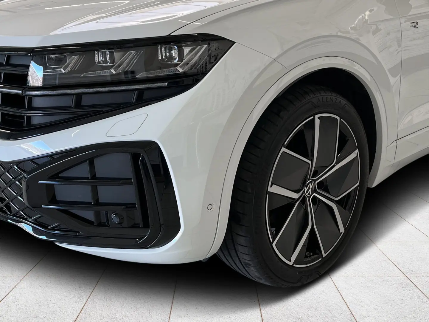 Touareg 3.0 TDI R-Line 4M AUT AHK Luftfederung