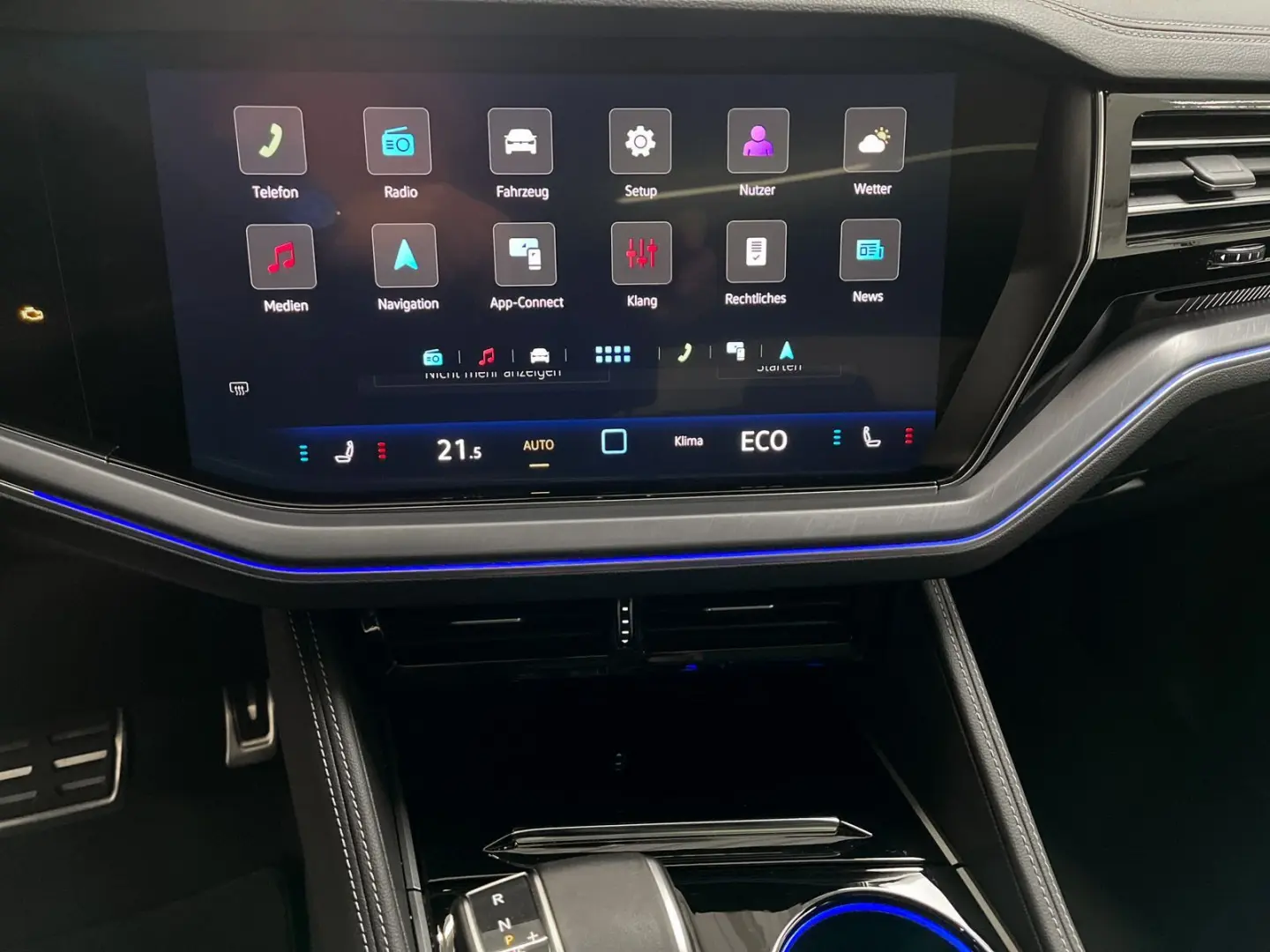 Touareg 3.0 TDI R-Line 4M AUT AHK Luftfederung