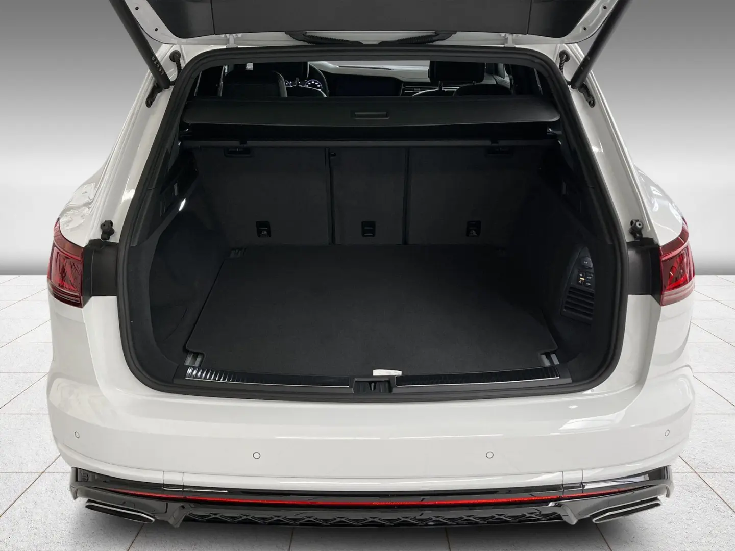 Touareg 3.0 TDI R-Line 4M AUT AHK Luftfederung