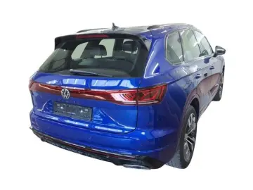 Touareg 3.0 TDI 4Motion DSG R-line IQ.Light HUD