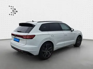 Touareg R-Line 3.0 TDI Stand Pano HuD Air Massag